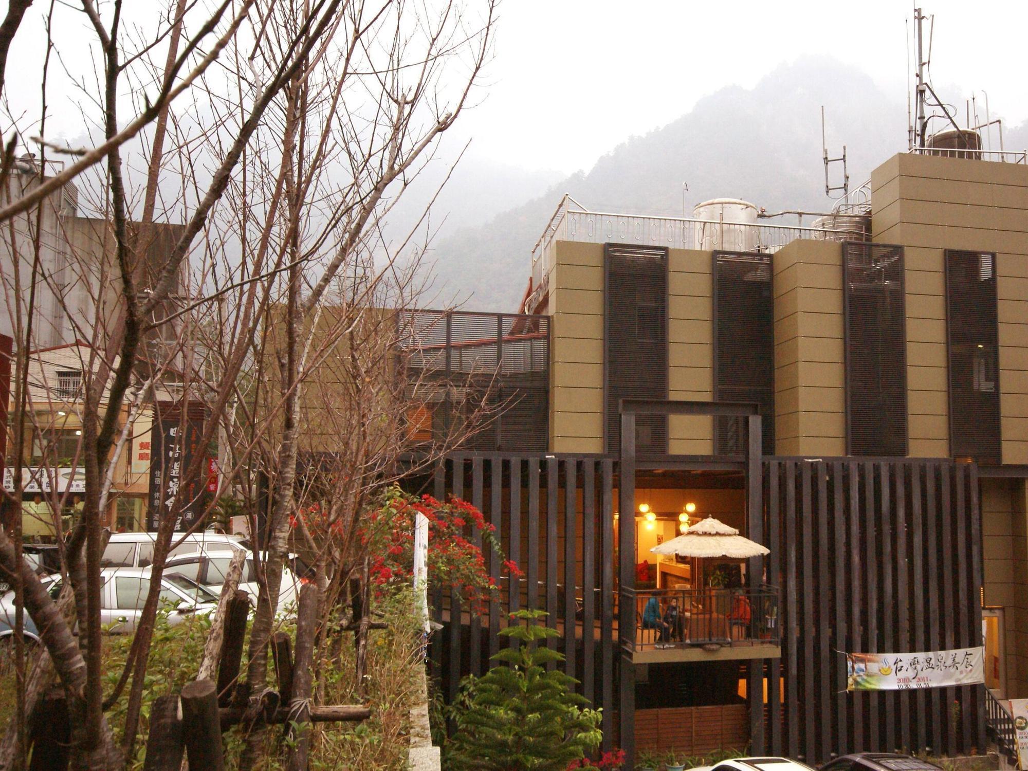 谷關明高溫泉 Mingao Hot Spring Resort Heping  Exterior photo
